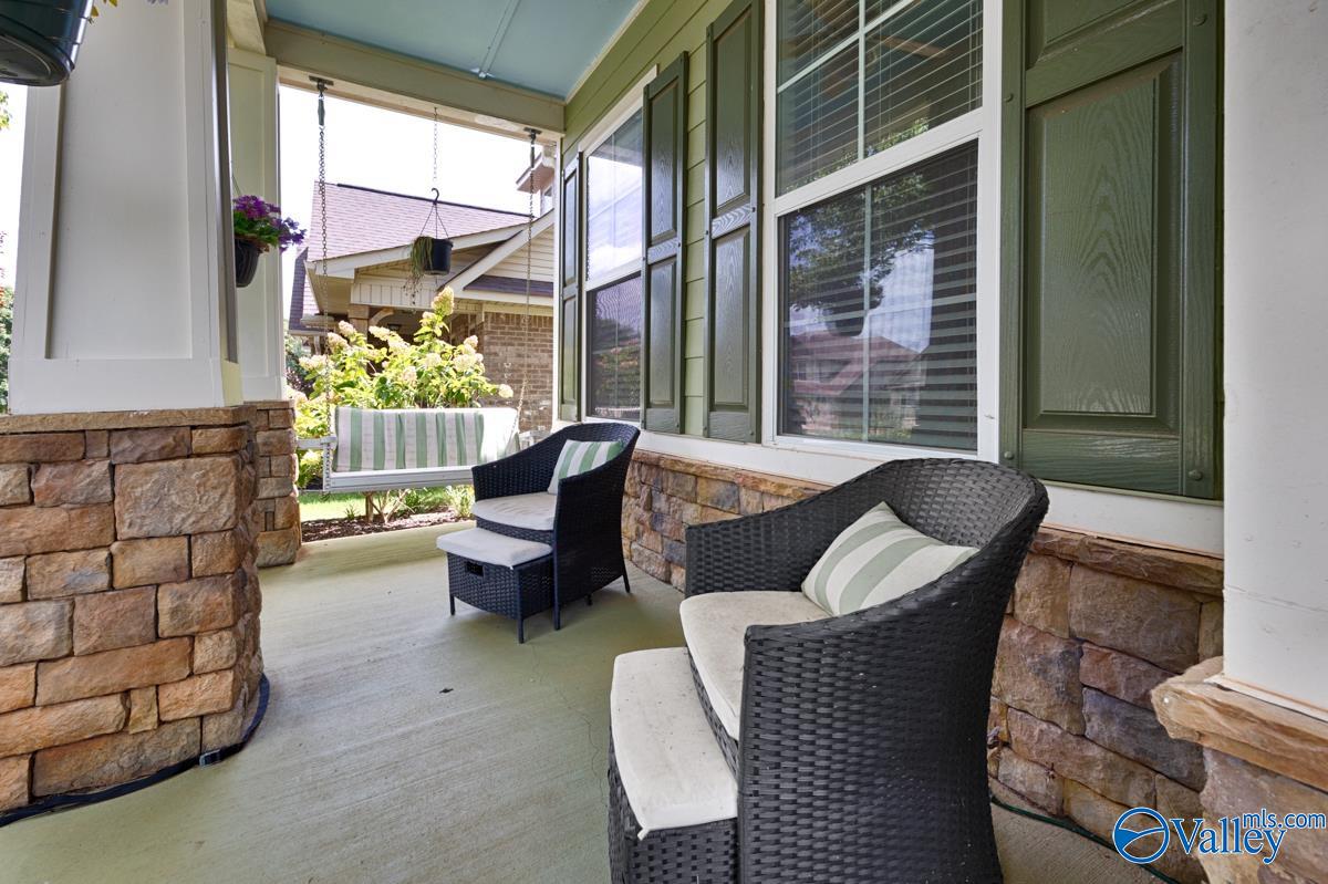 314 Acorn Grove Lane SW