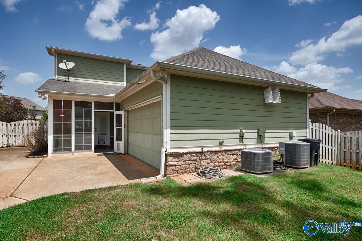 314 Acorn Grove Lane SW