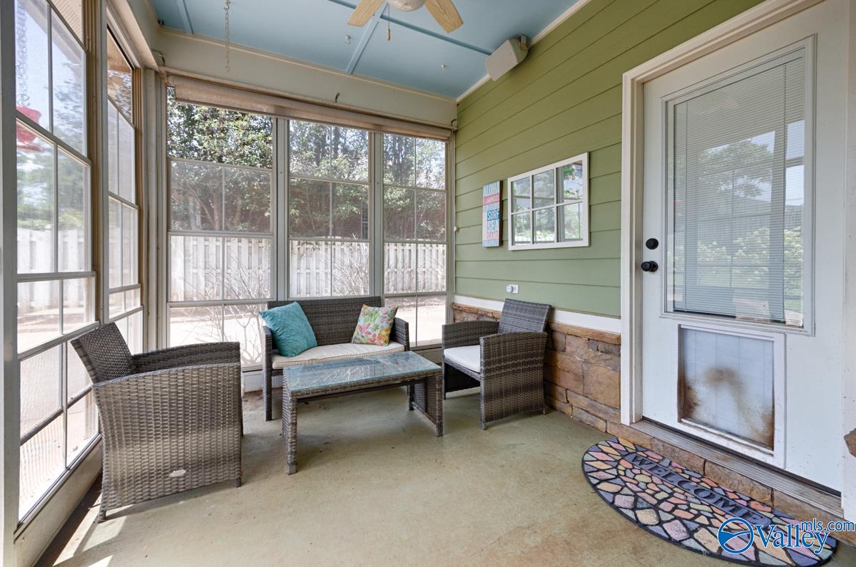 314 Acorn Grove Lane SW