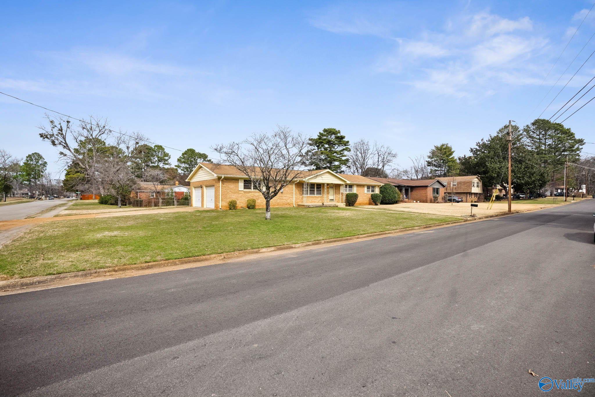 11301 Chicamauga Trail