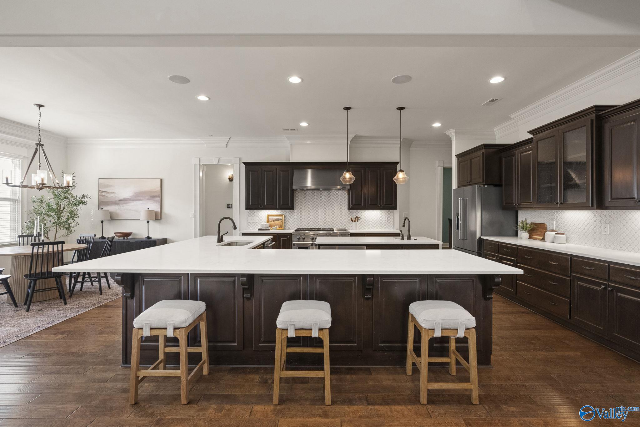 11 SE Braewick Place