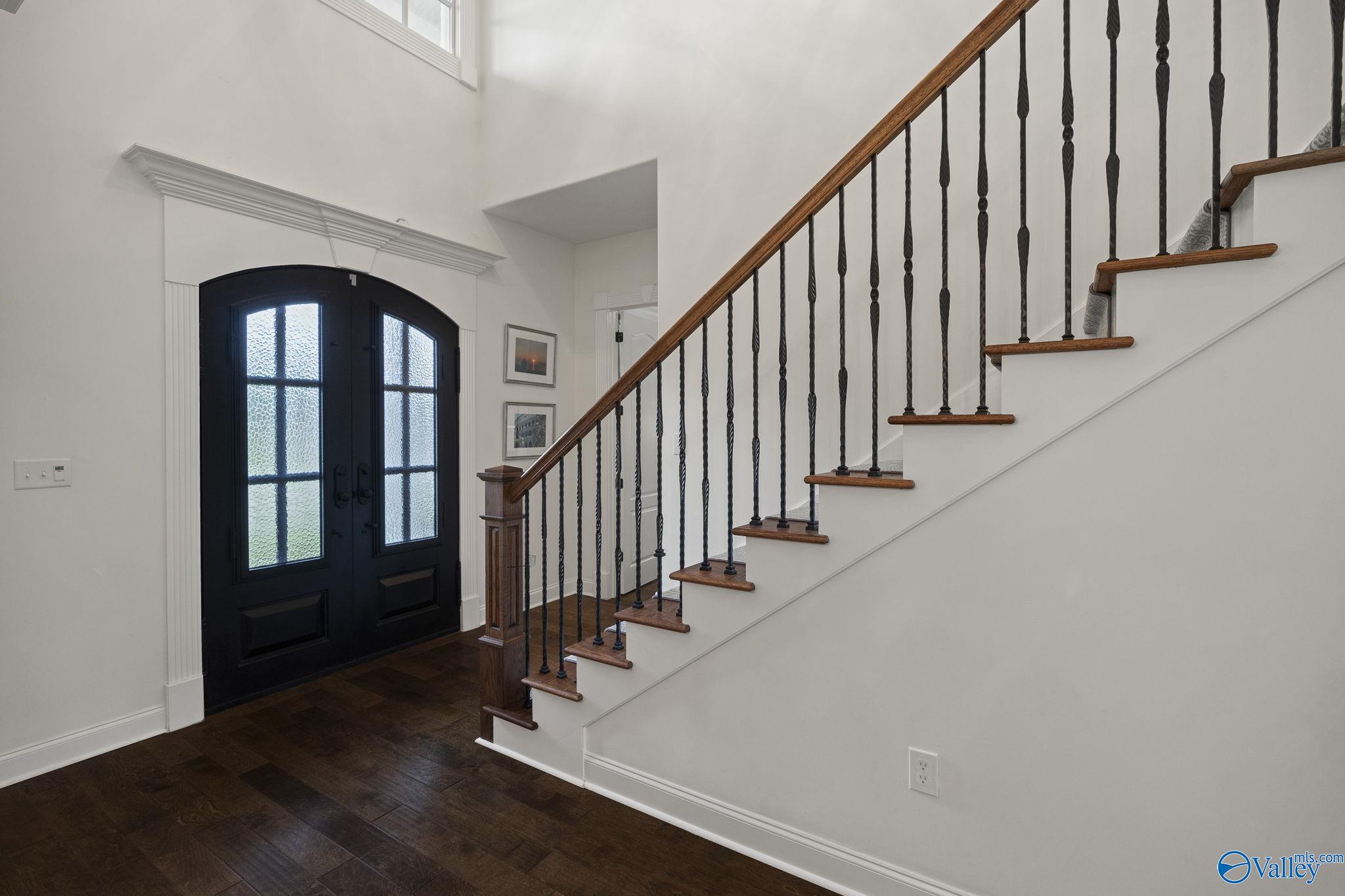 11 SE Braewick Place