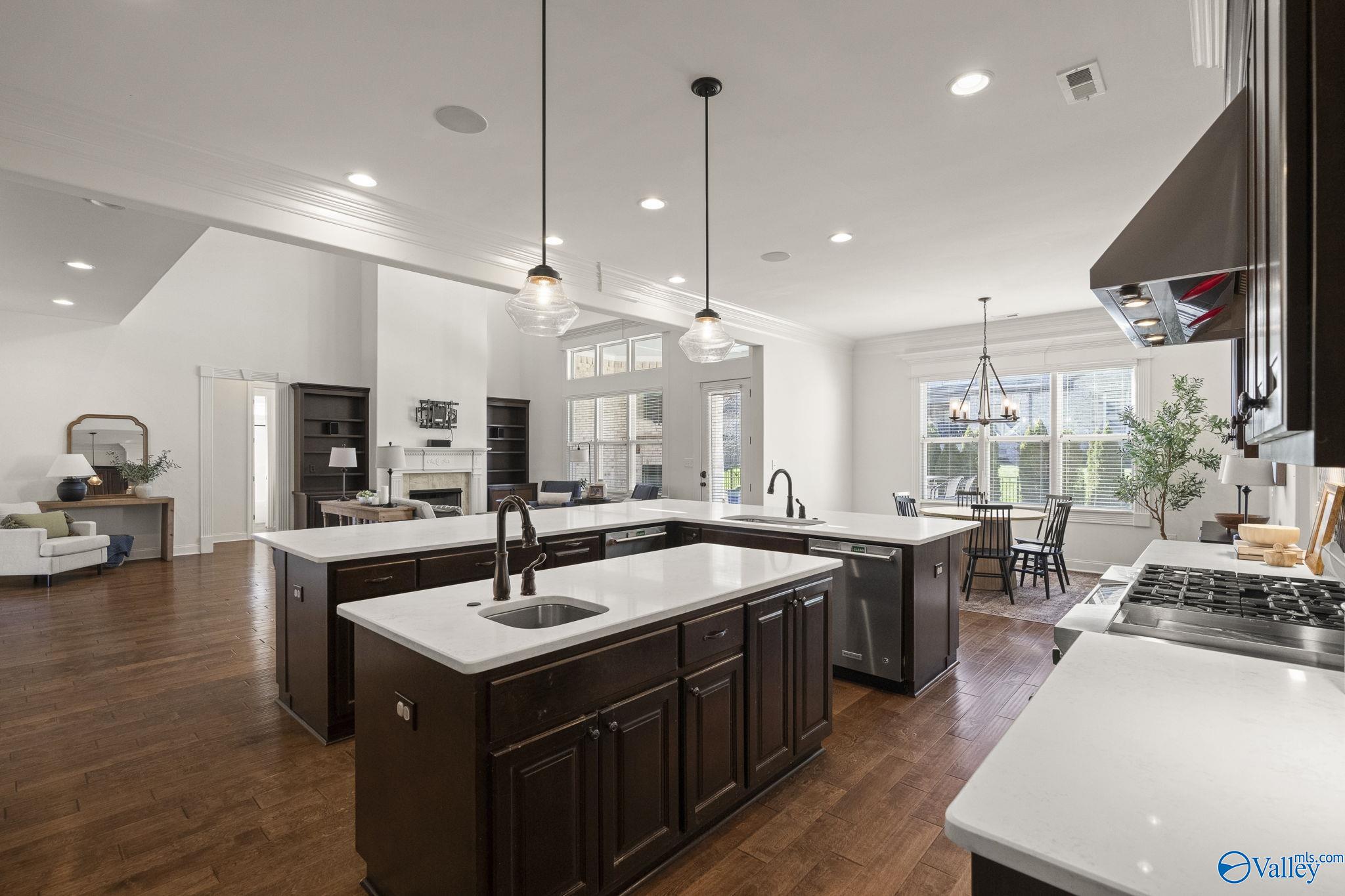 11 SE Braewick Place