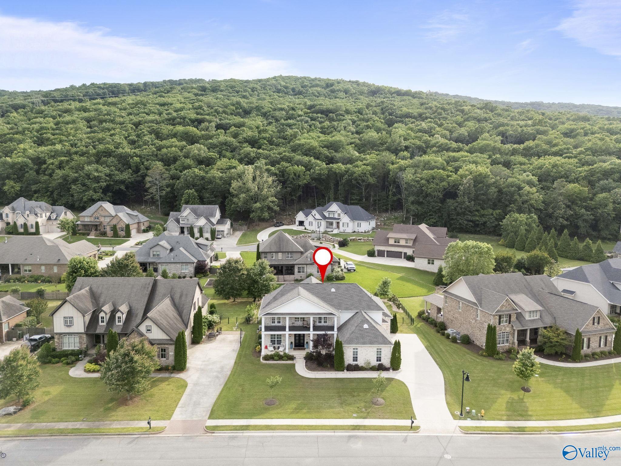 11 SE Braewick Place