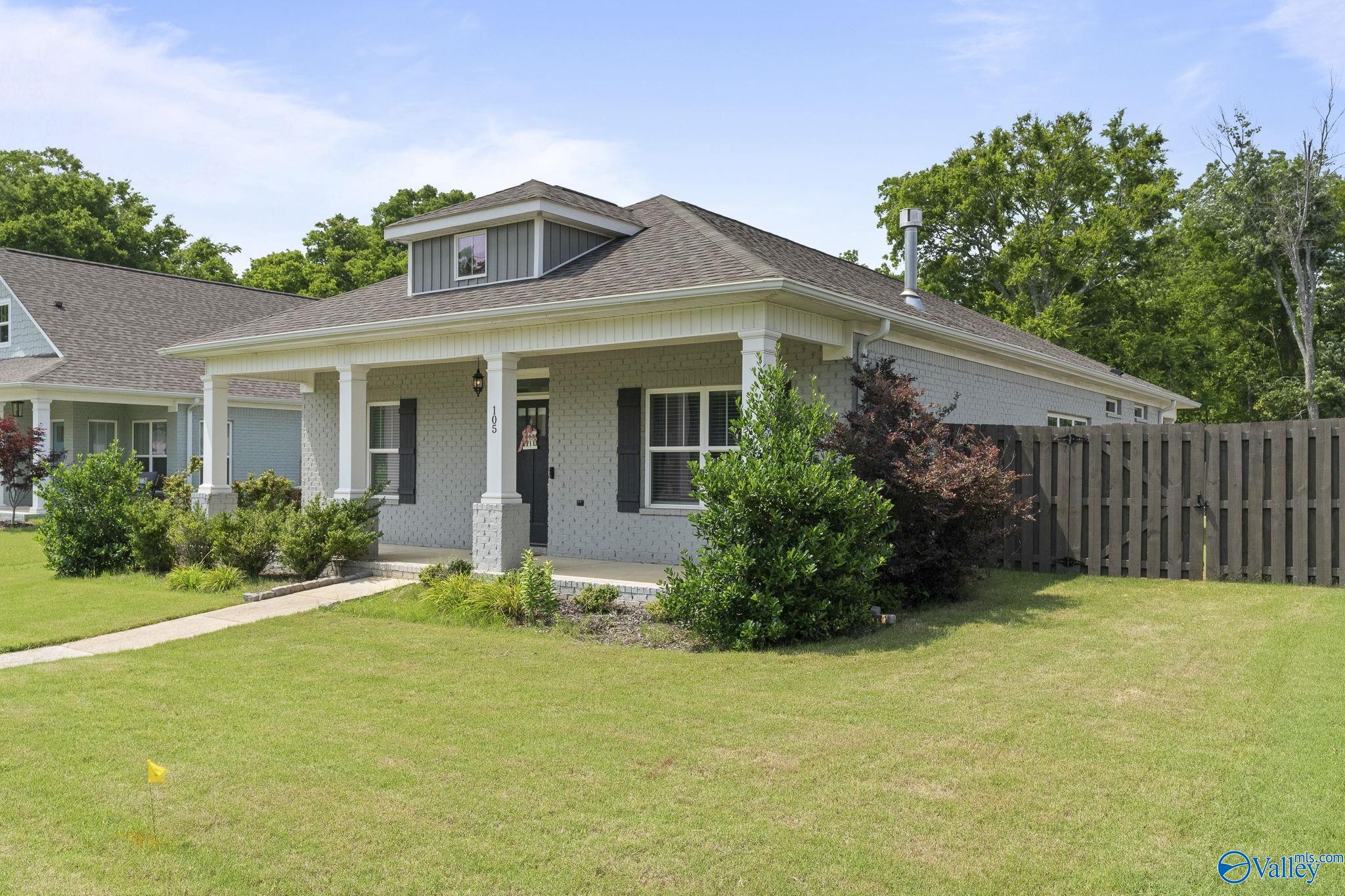 105 Arnett Street