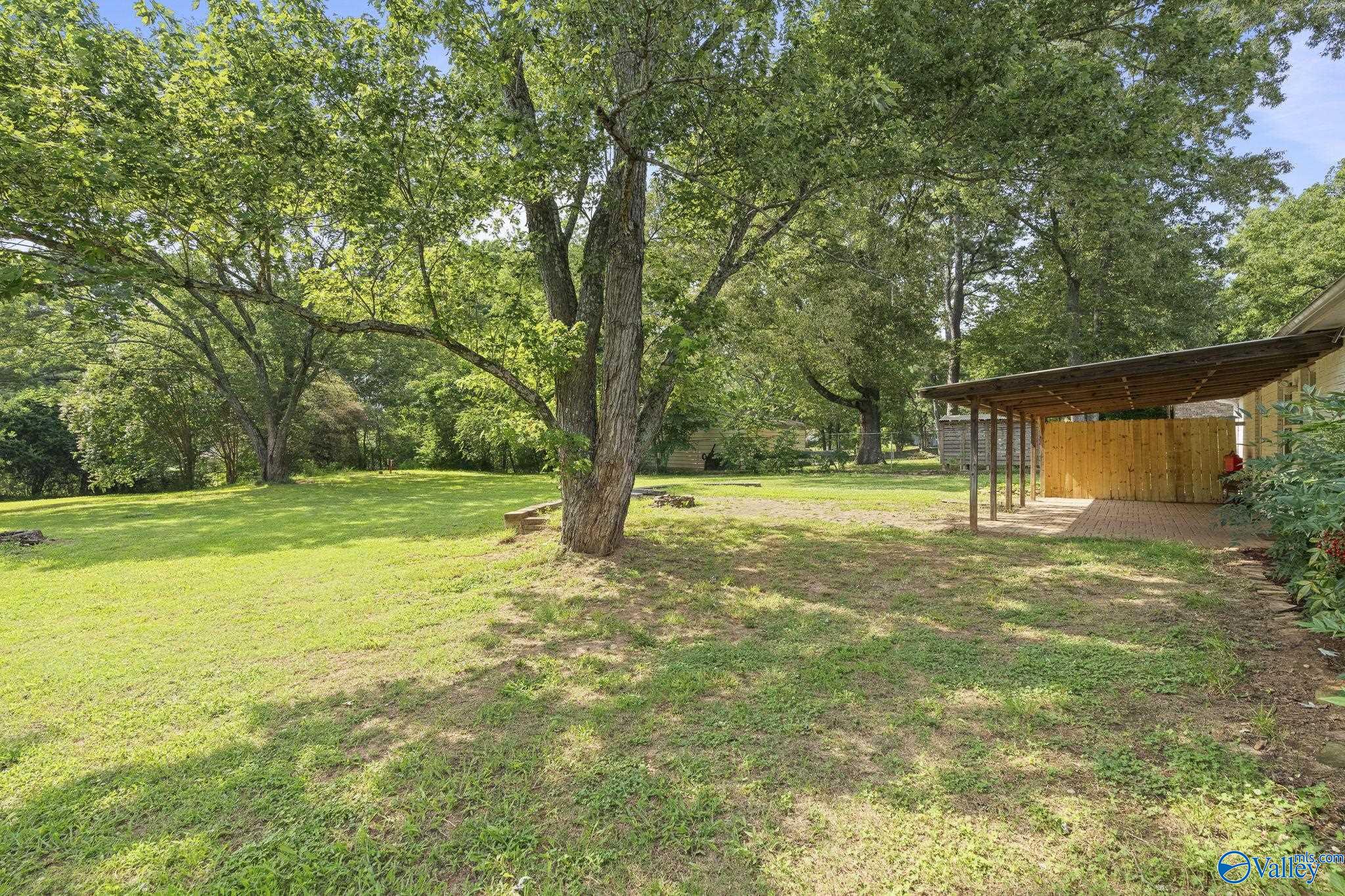880 Browns Ferry Road