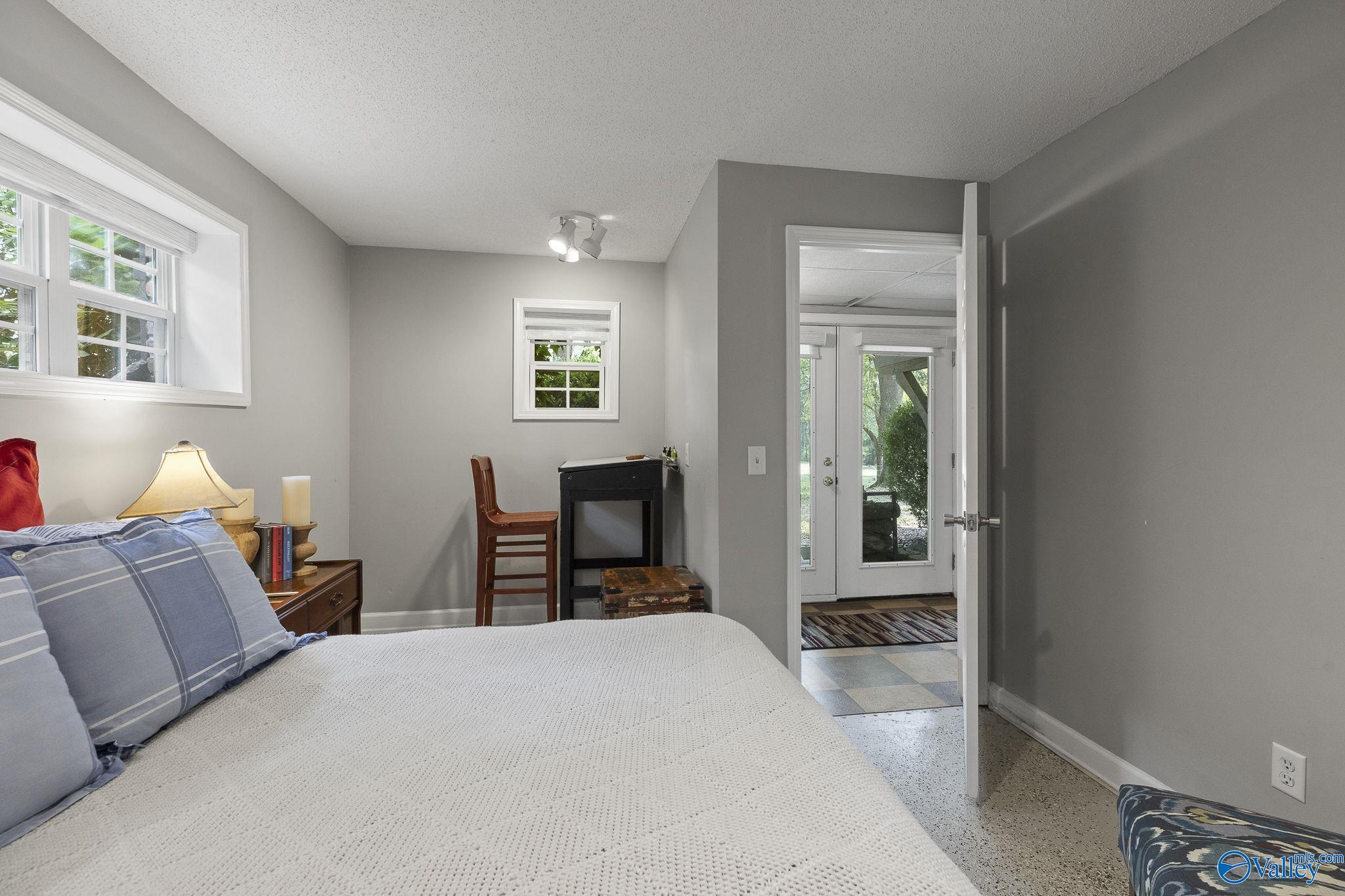 1950 Friendship Road