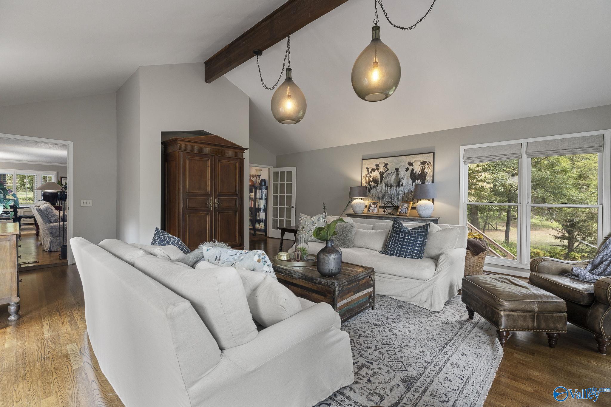 1950 Friendship Road