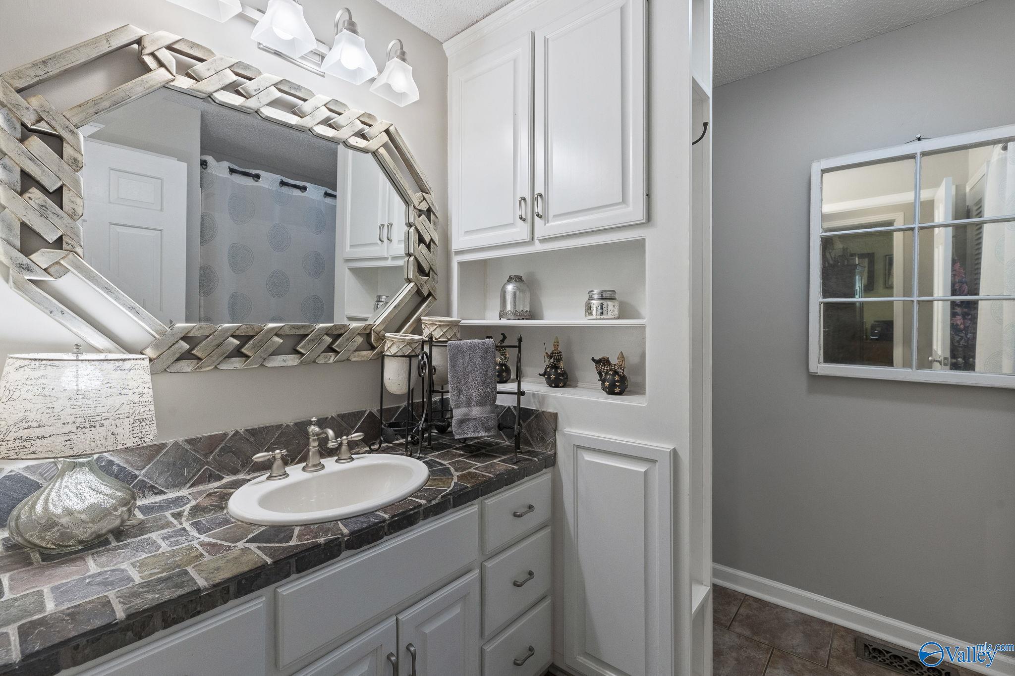 1950 Friendship Road