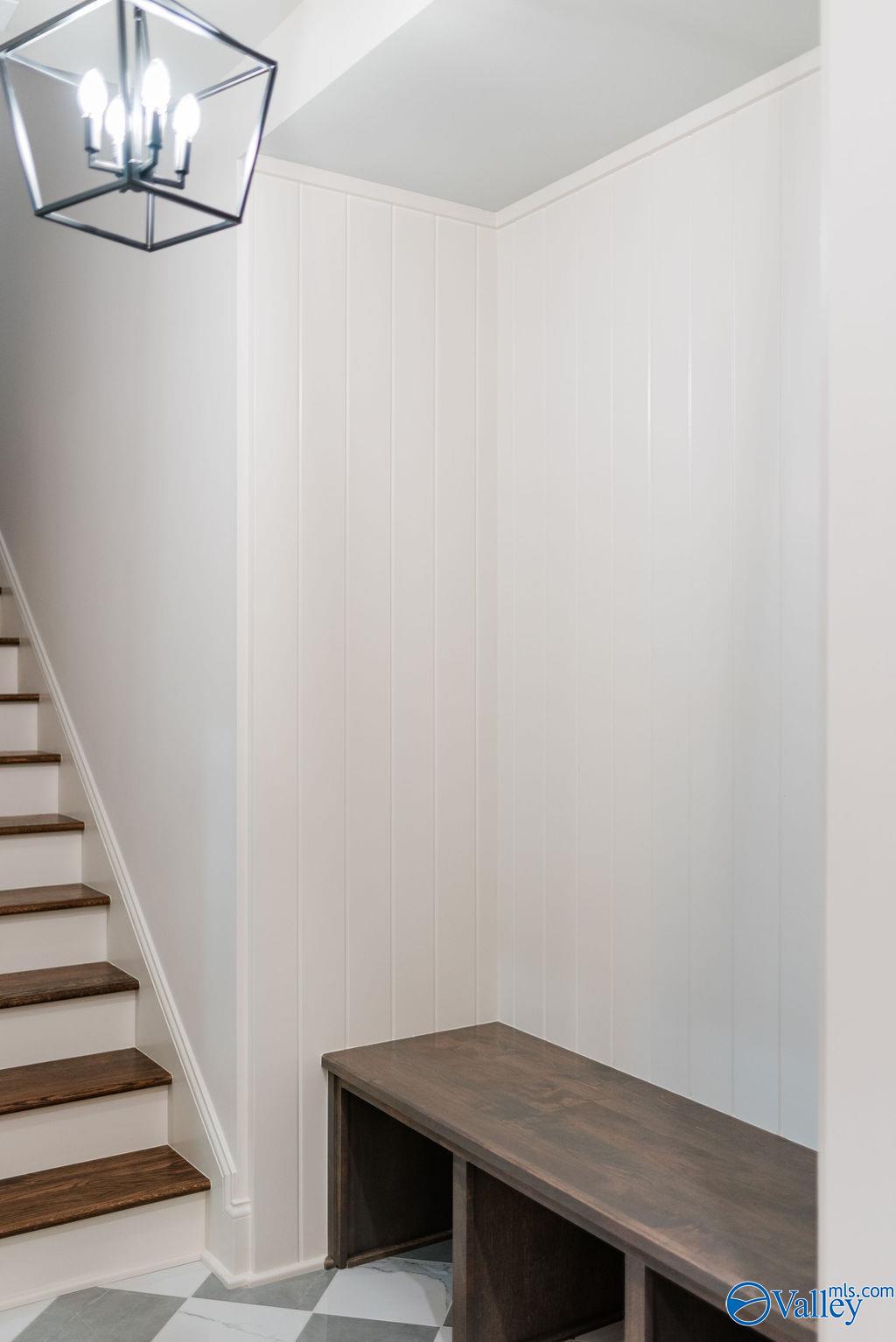 8 Lendon Park Drive SE