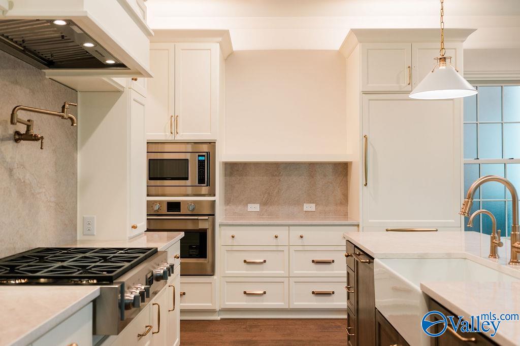 8 Lendon Park Drive SE