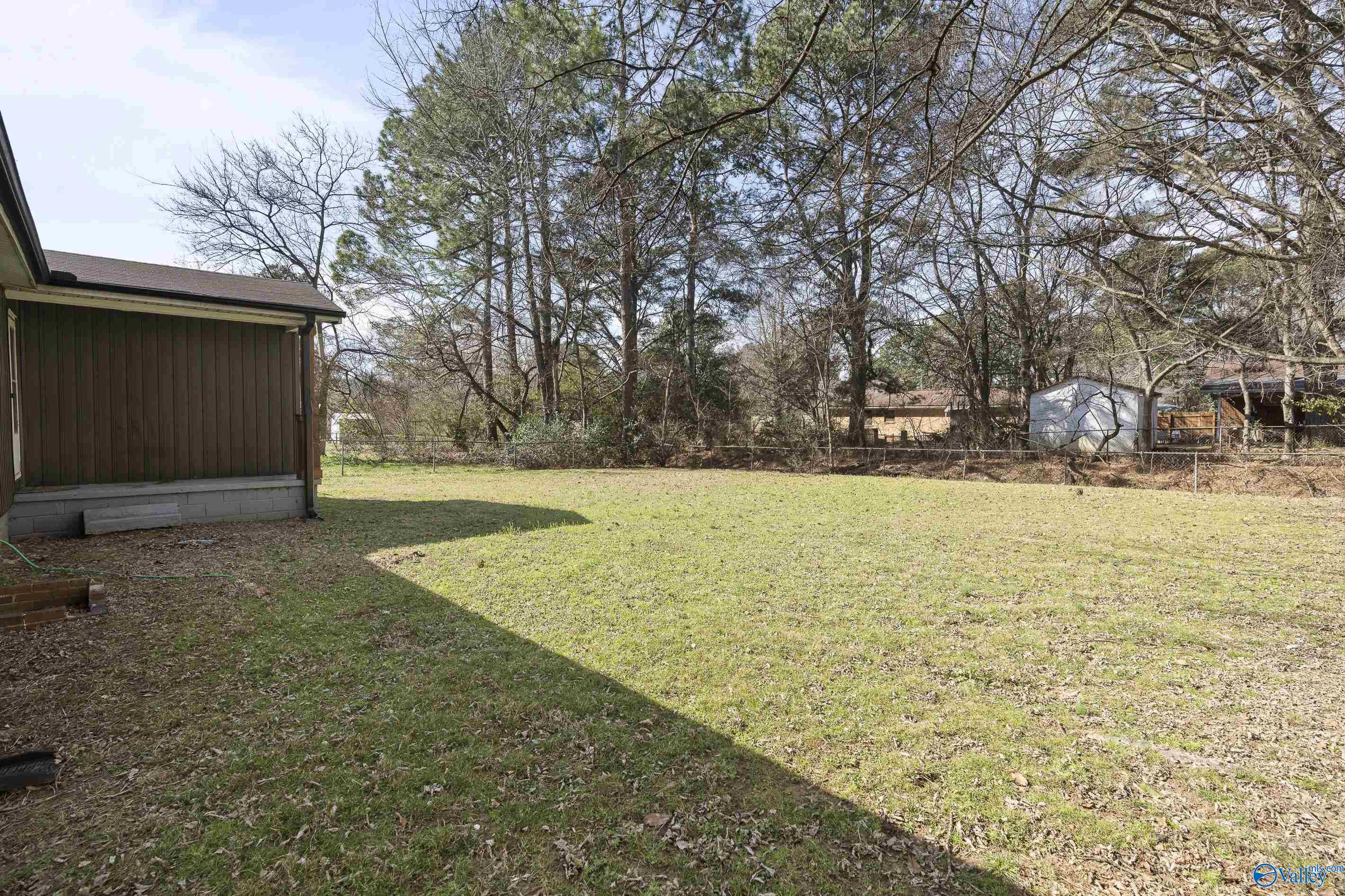 1613 Armstrong Street NW