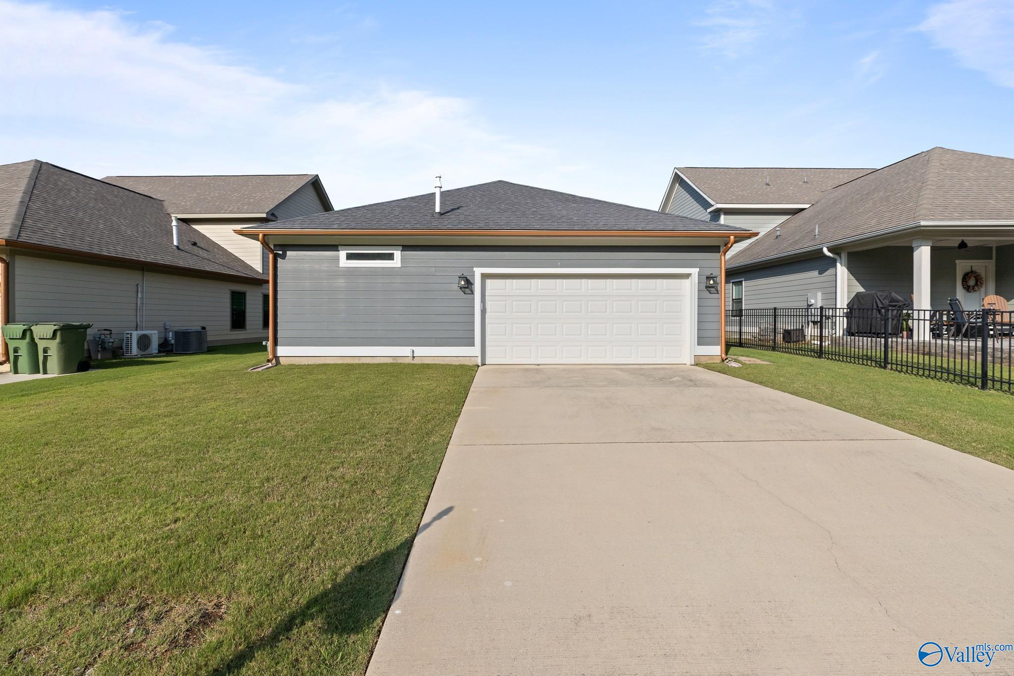 1509 Trek Street