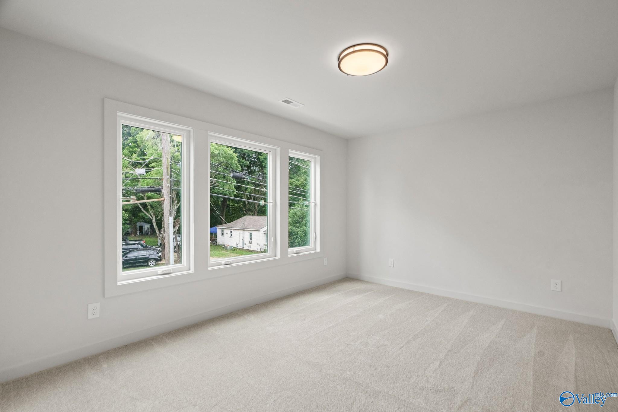 2512 Freeman Road