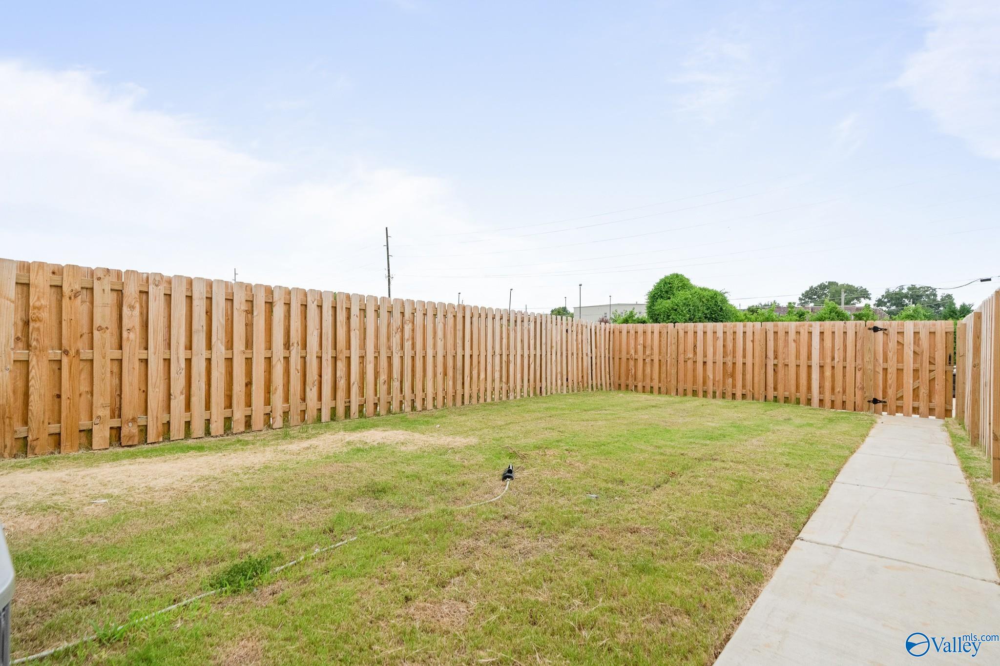 2512 Freeman Road