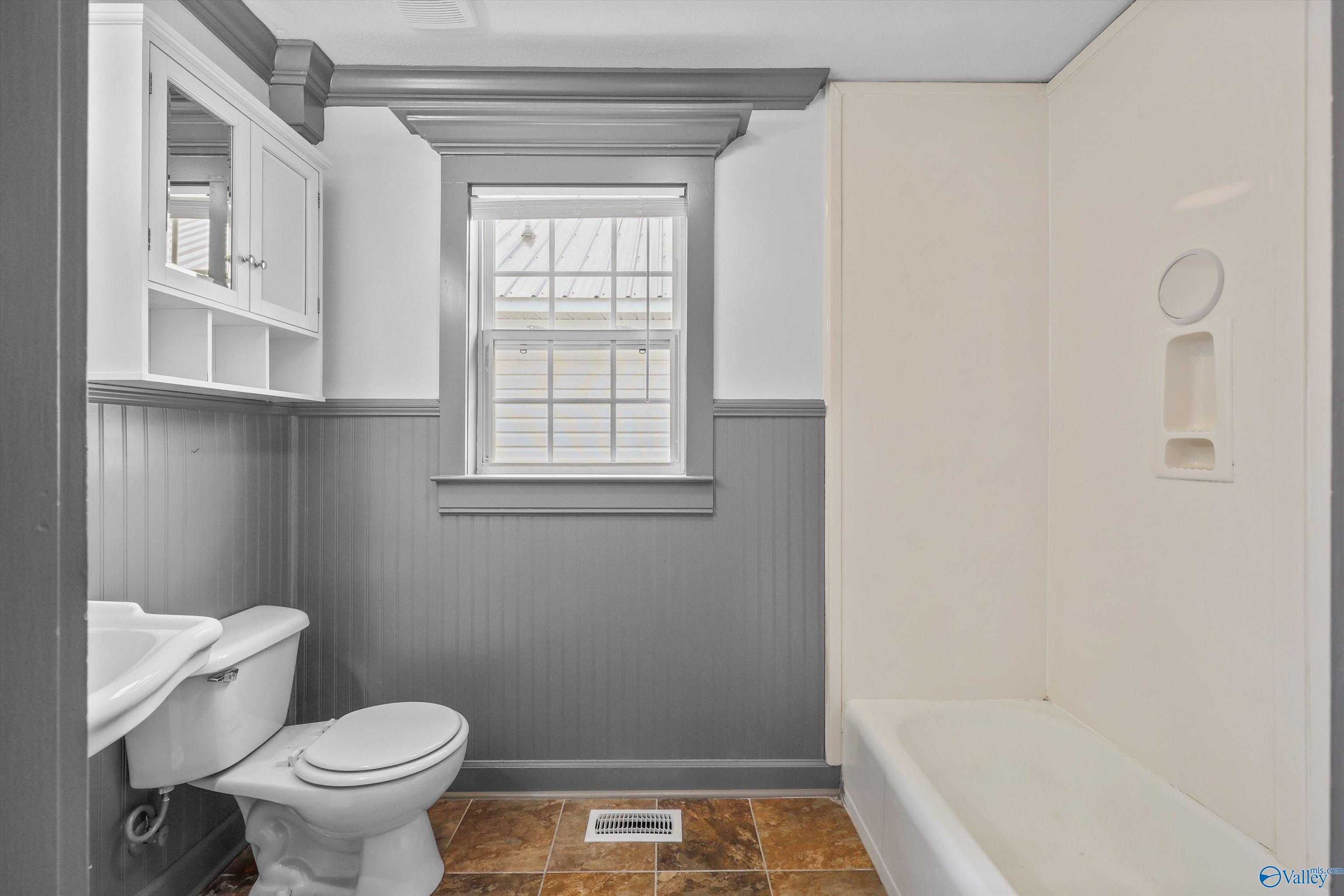 122 Chestnut Road