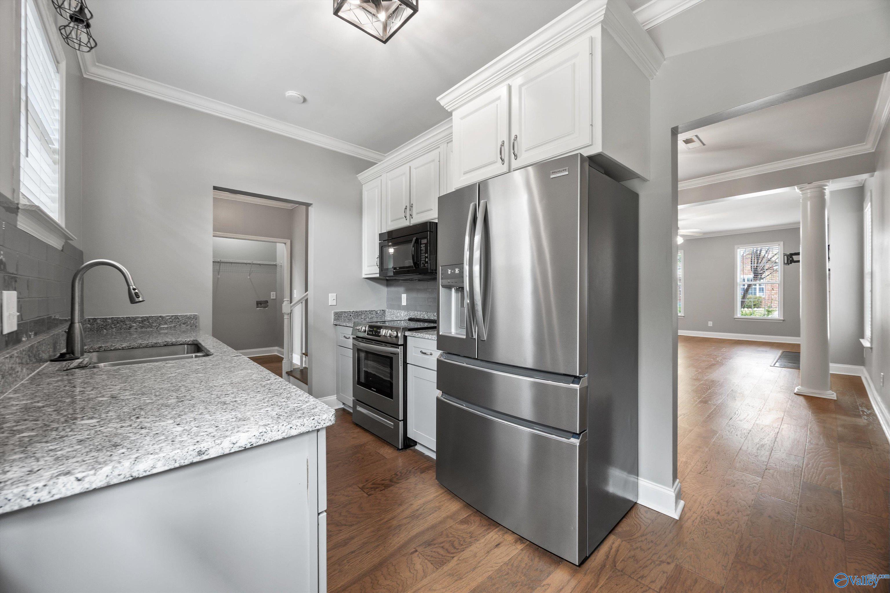 5104 Frankford Drive