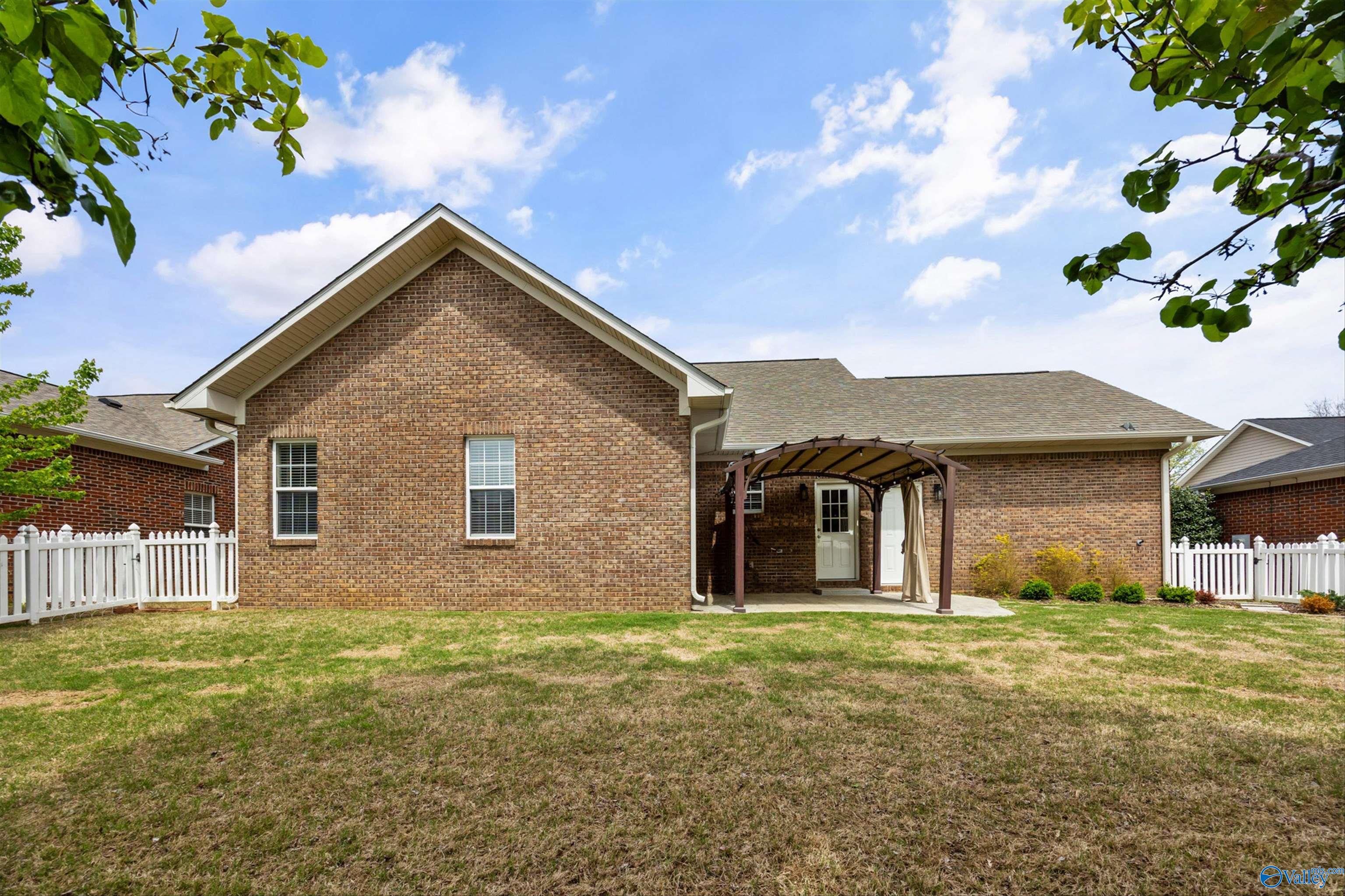 5104 Frankford Drive