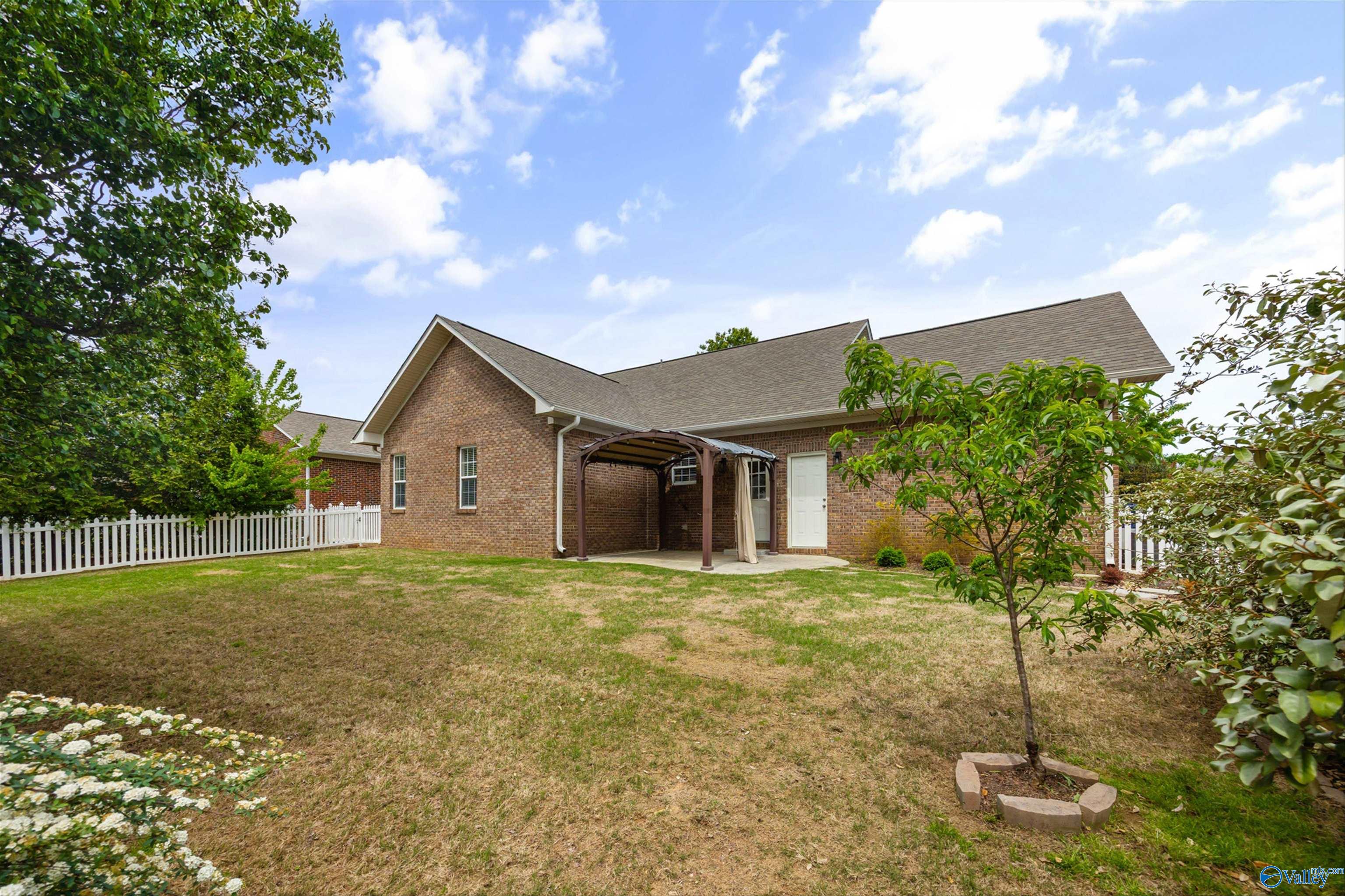 5104 Frankford Drive