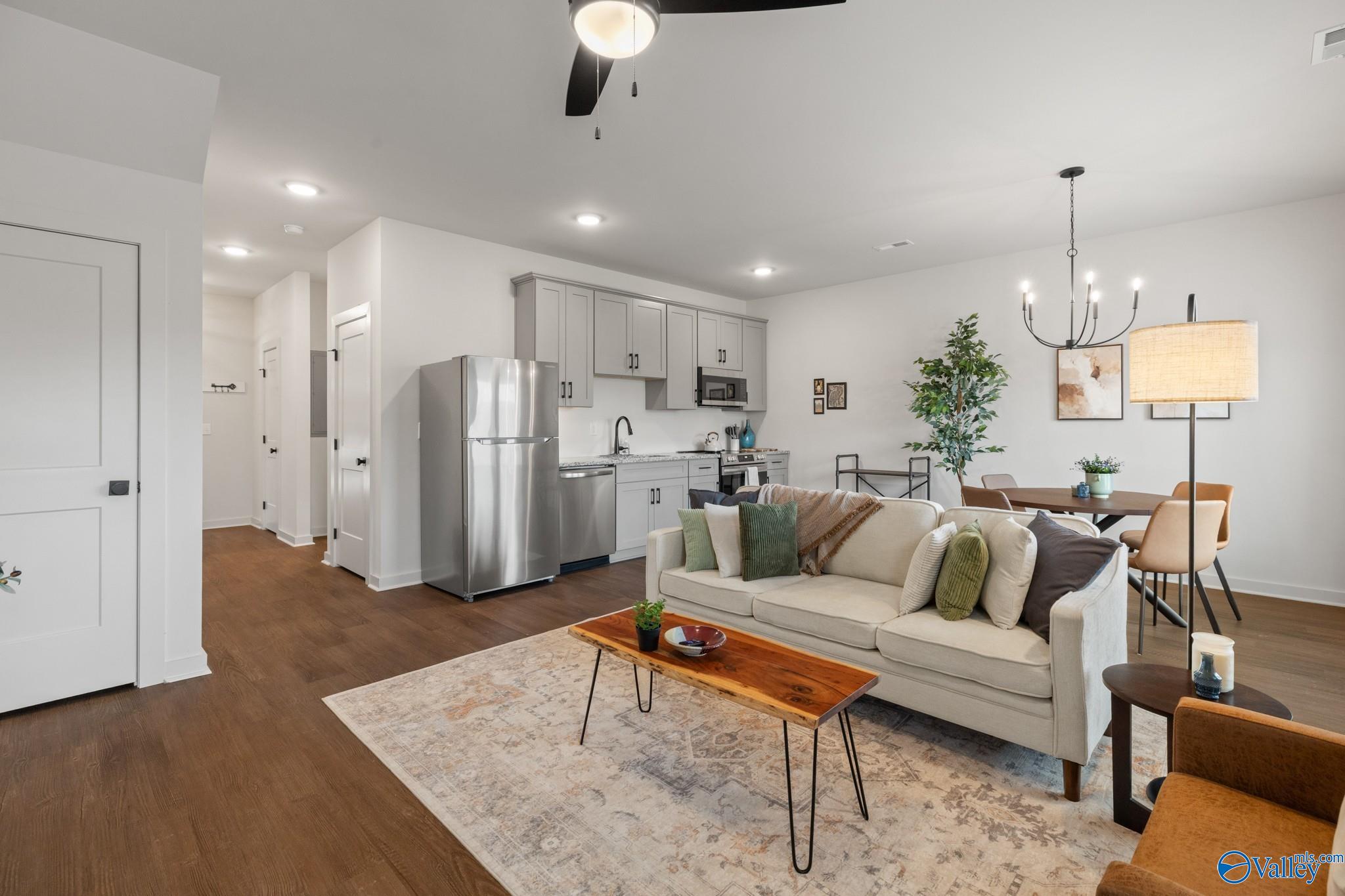 2512 Freeman Road