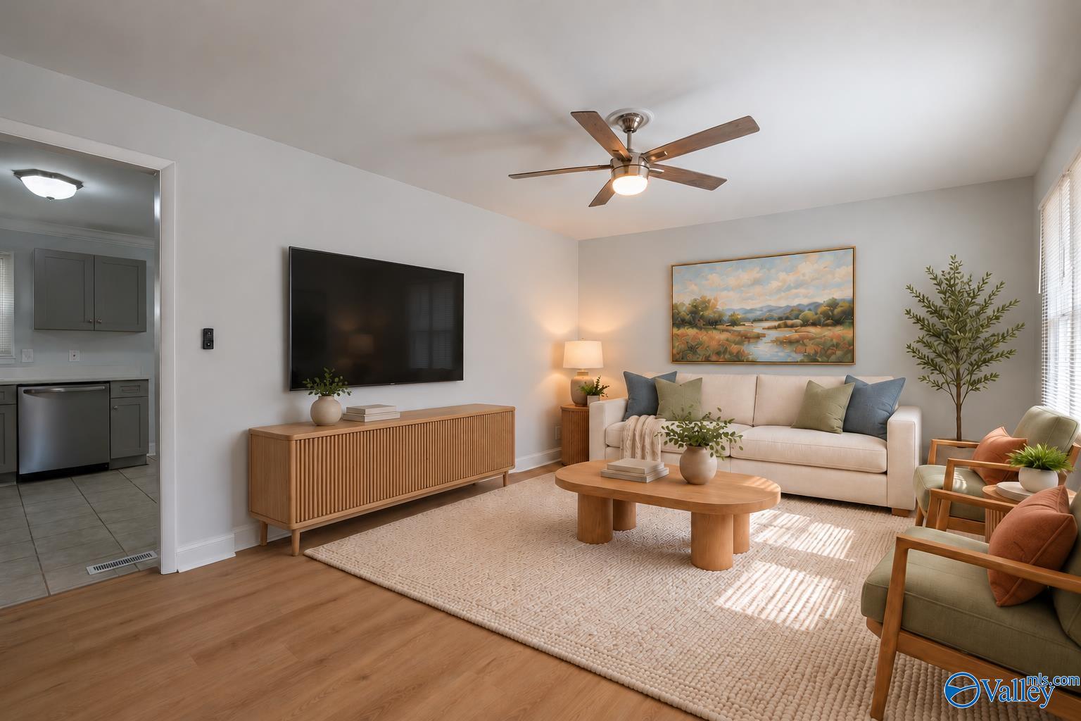 3804 Saturn Drive