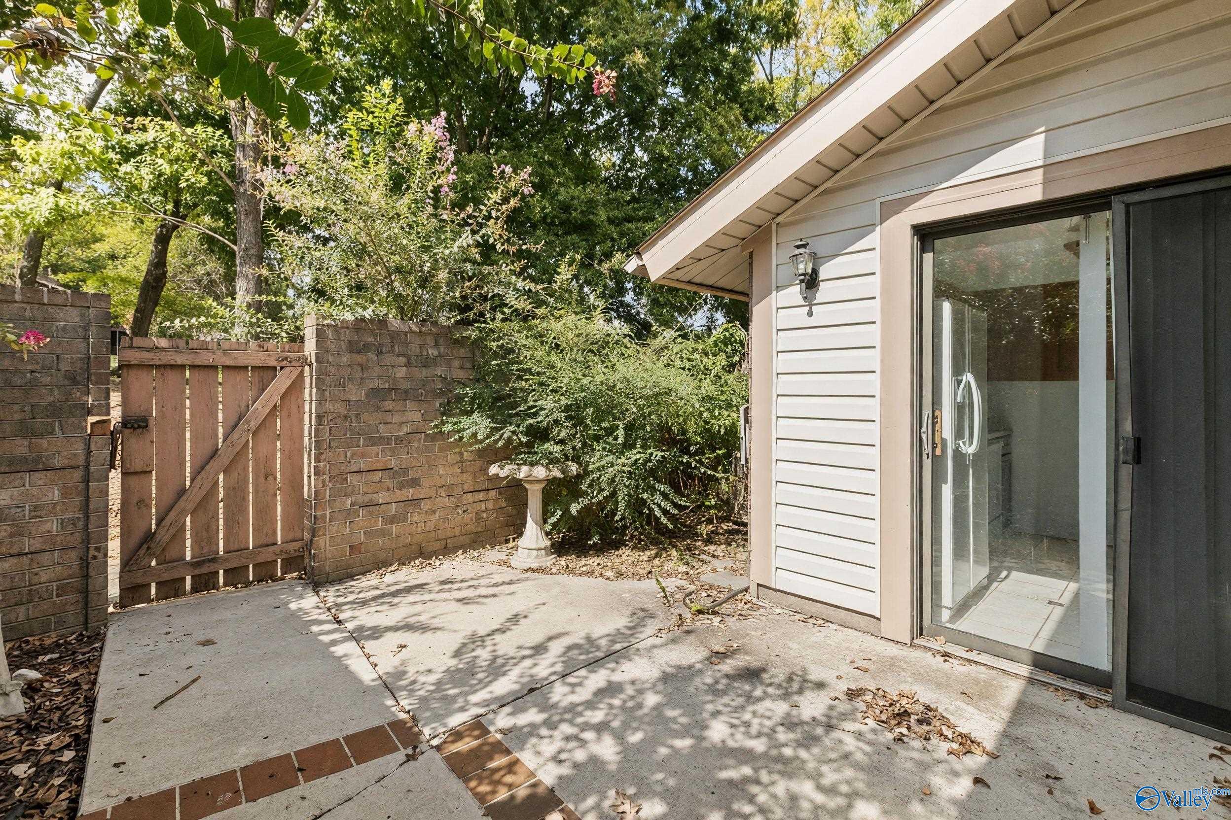 1324 Julia Street