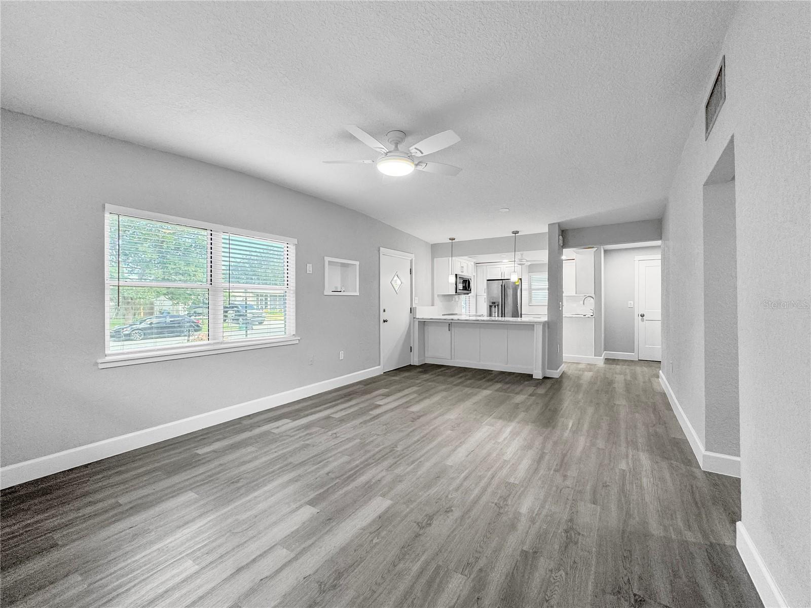 2128 LINDEN RD