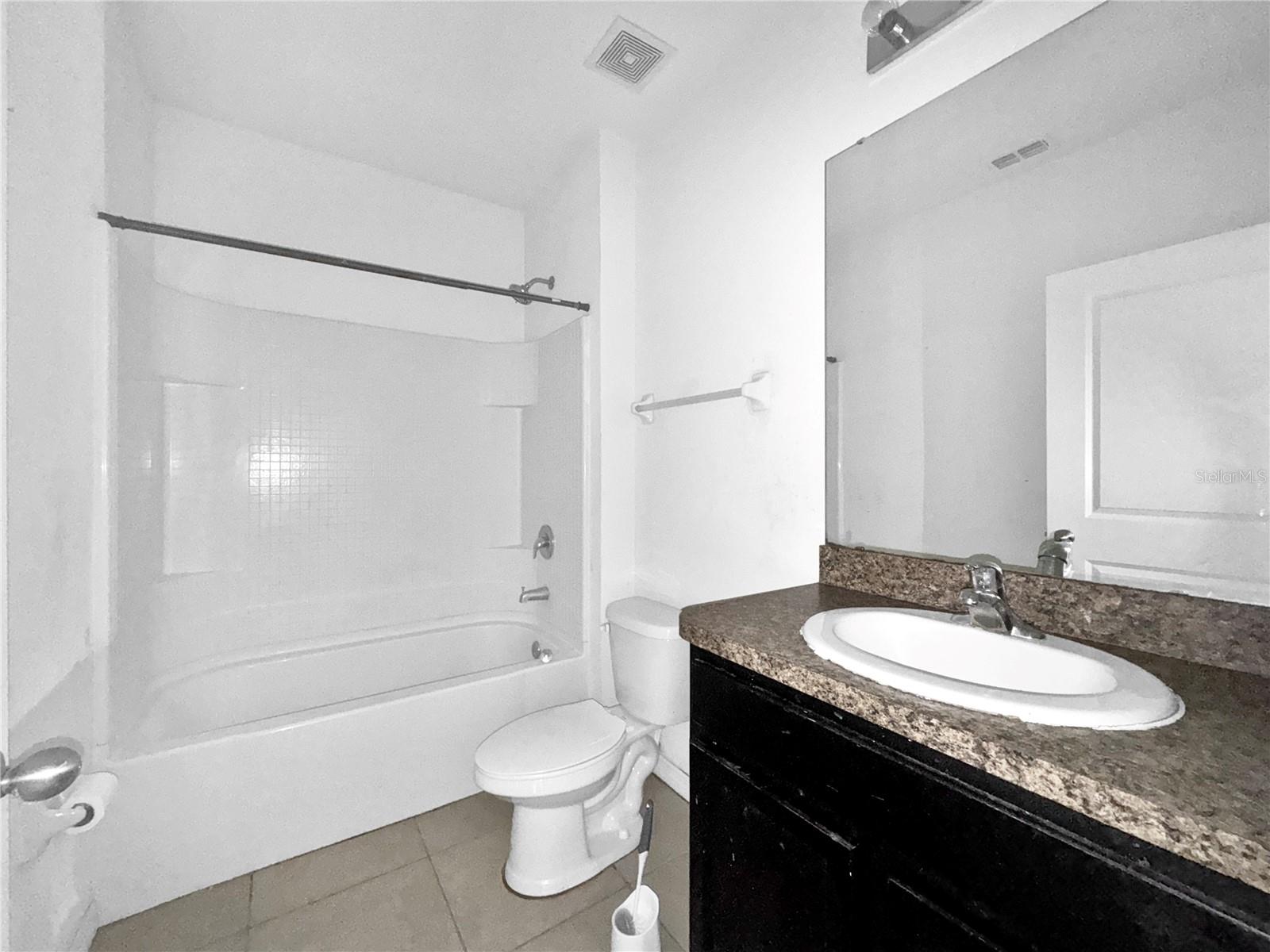 8204 BILSTON VILLAGE LN