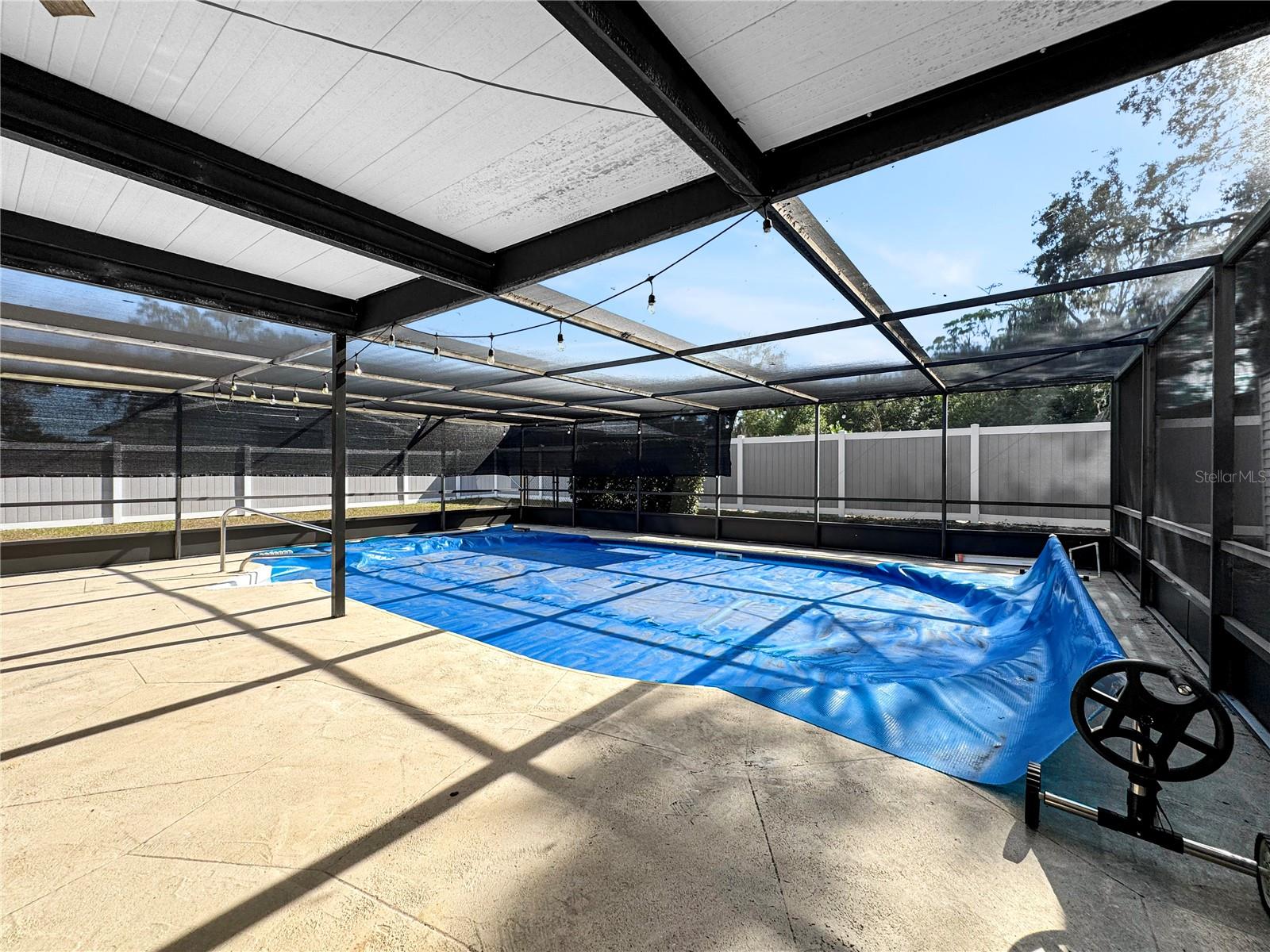 1003 COUNTY ROAD 17A W