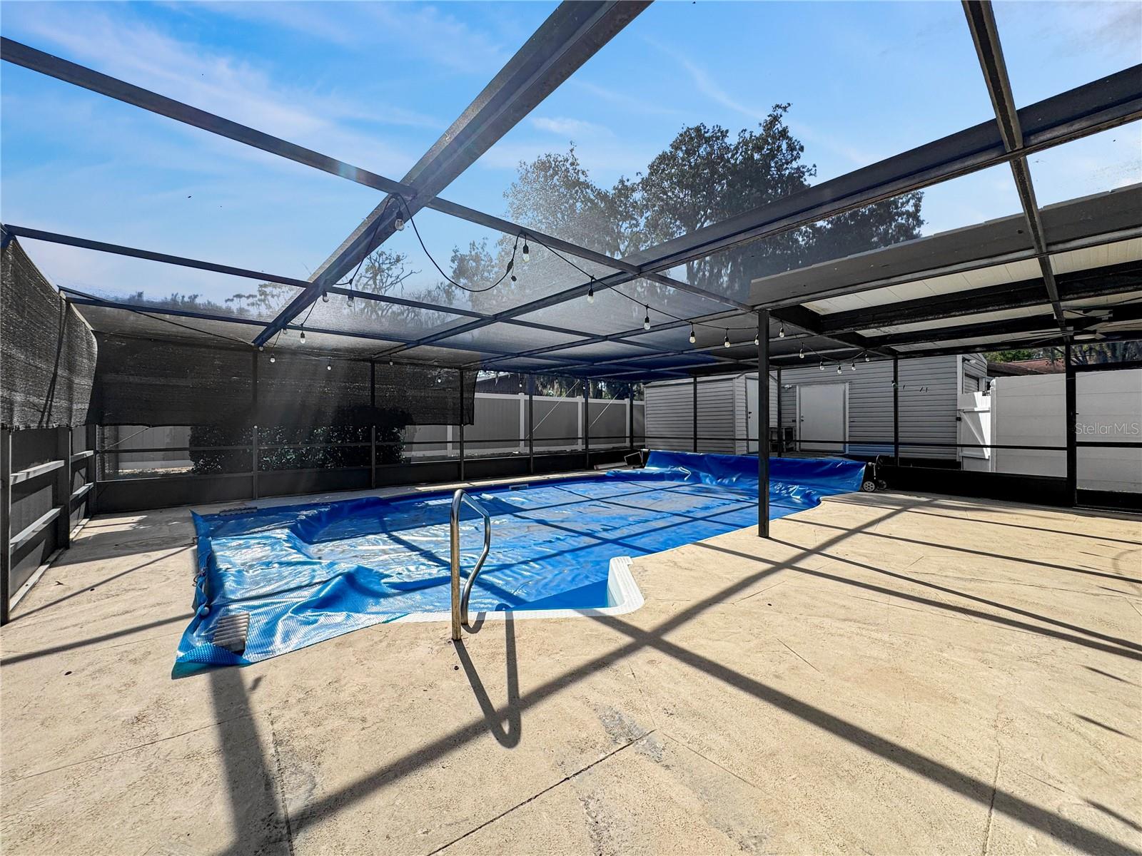 1003 COUNTY ROAD 17A W