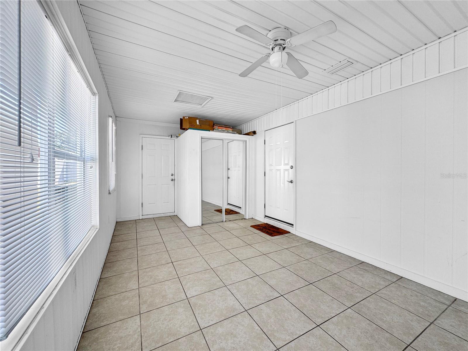 1003 COUNTY ROAD 17A W