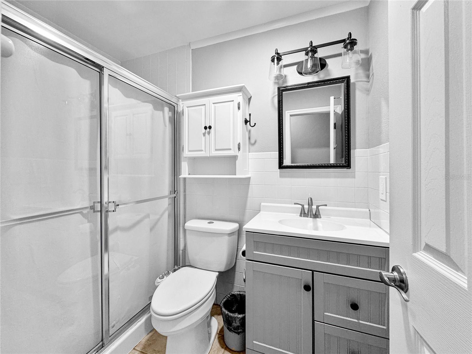 1003 COUNTY ROAD 17A W