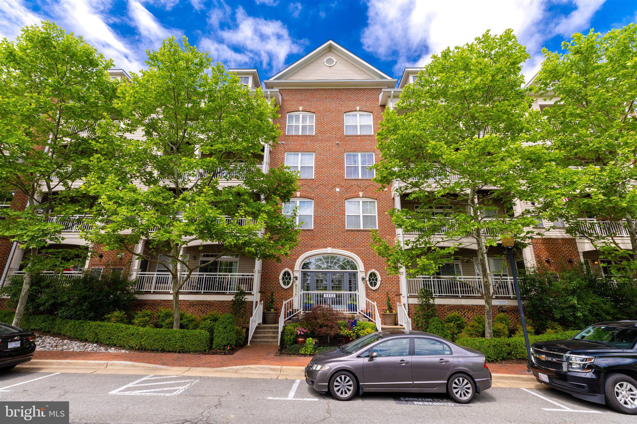 5112 DONOVAN DRIVE 102