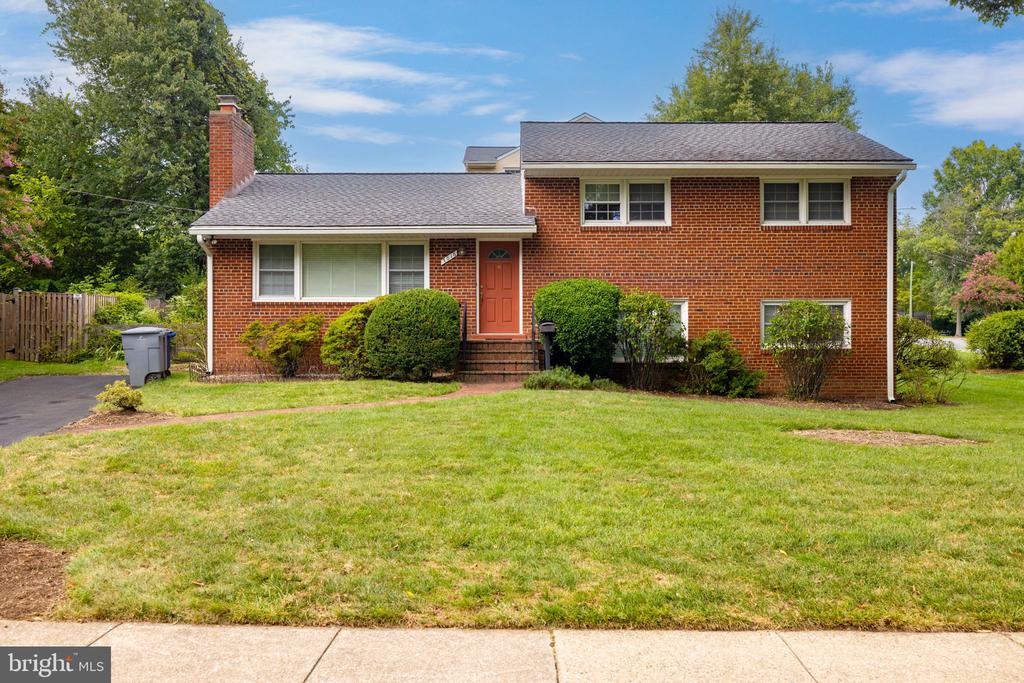 7016 Enterprise Ave
