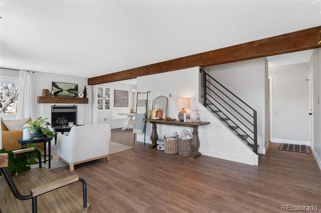 10810 W Alamo Place