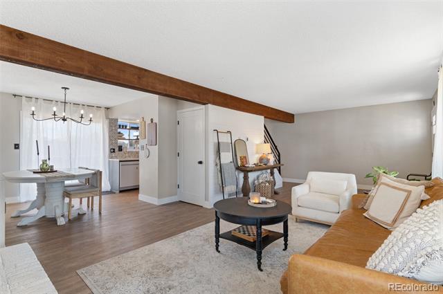 10810 W Alamo Place