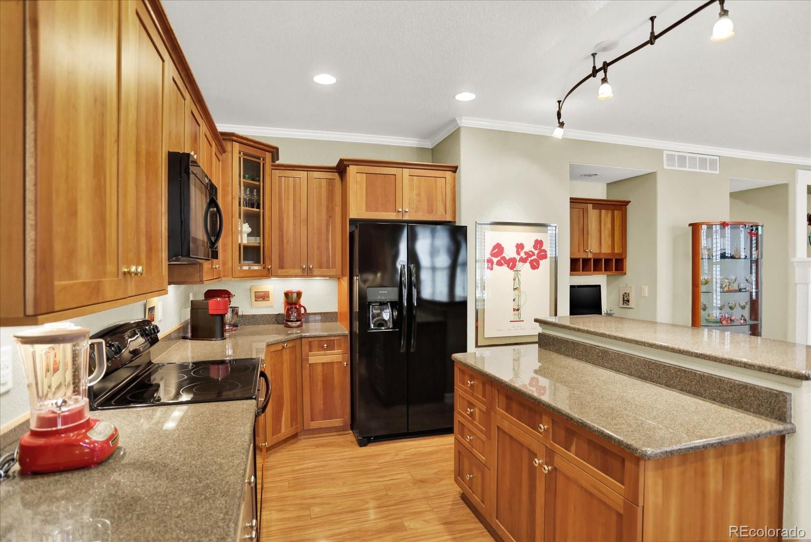 8472 W Quarles Drive