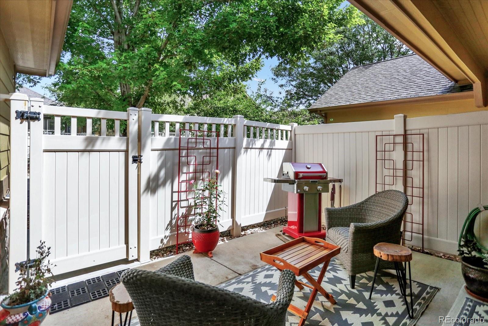 8472 W Quarles Drive
