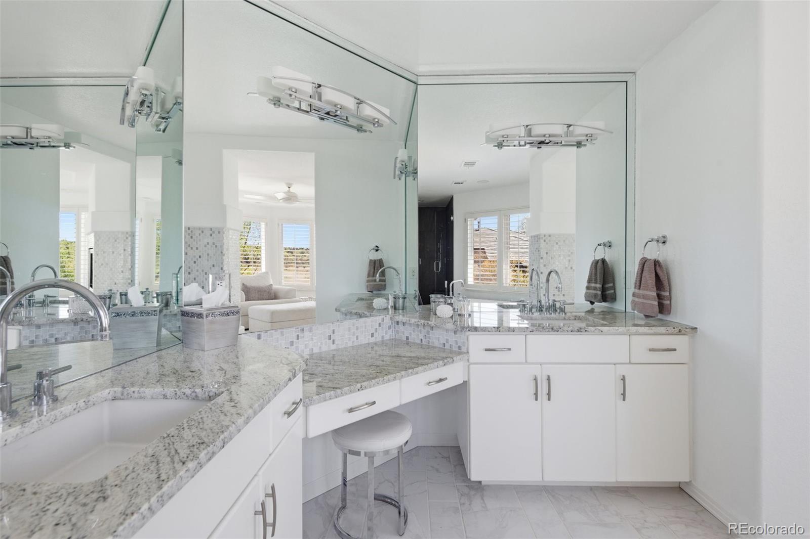 4590 E Perry Parkway