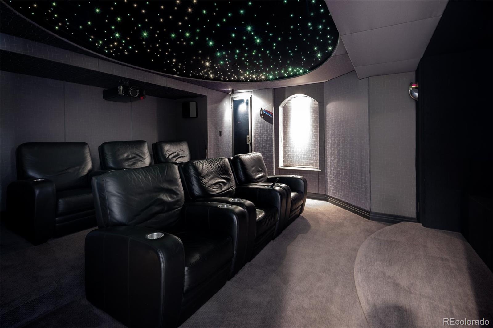 4590 E Perry Parkway