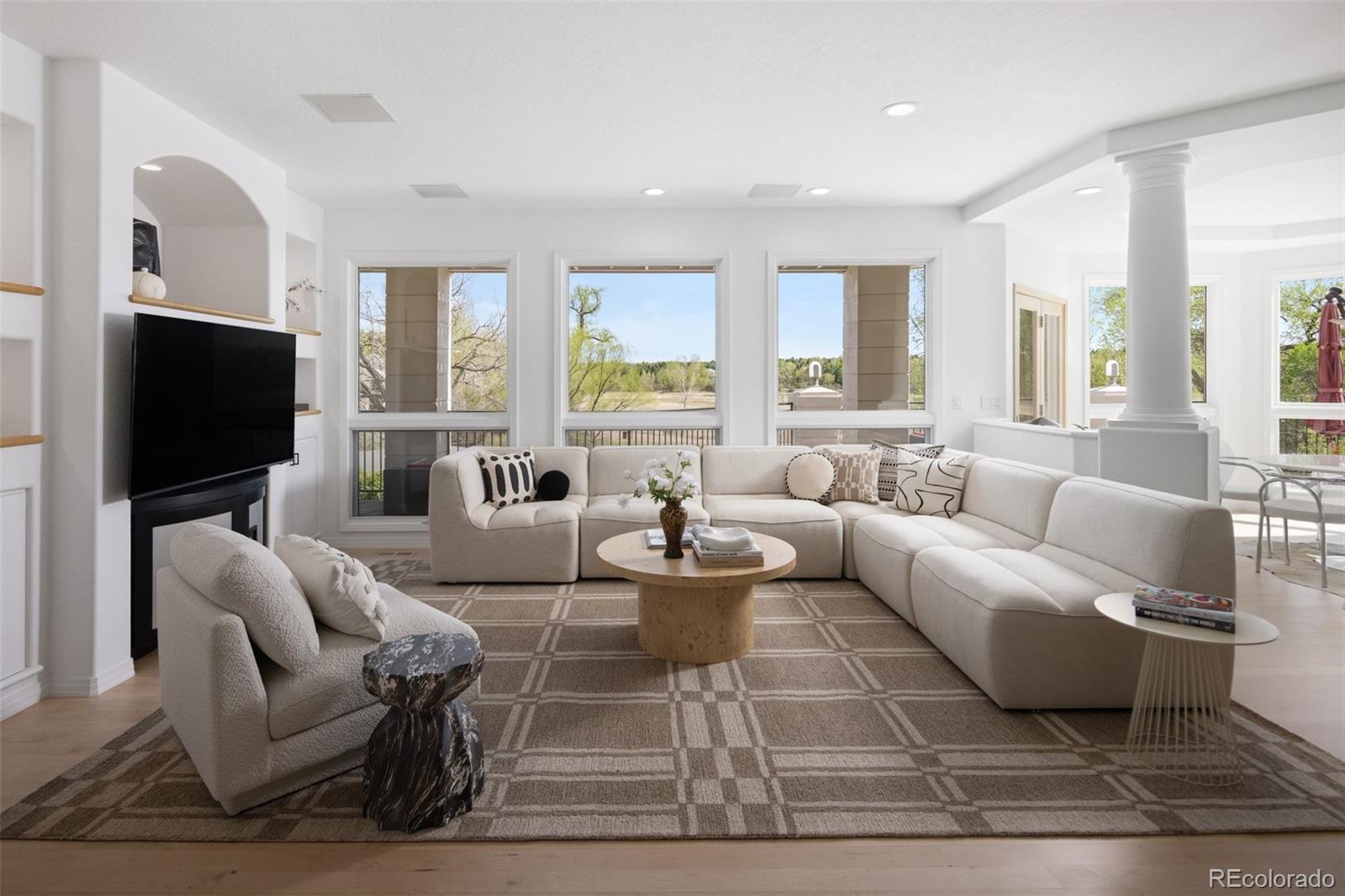 4590 E Perry Parkway