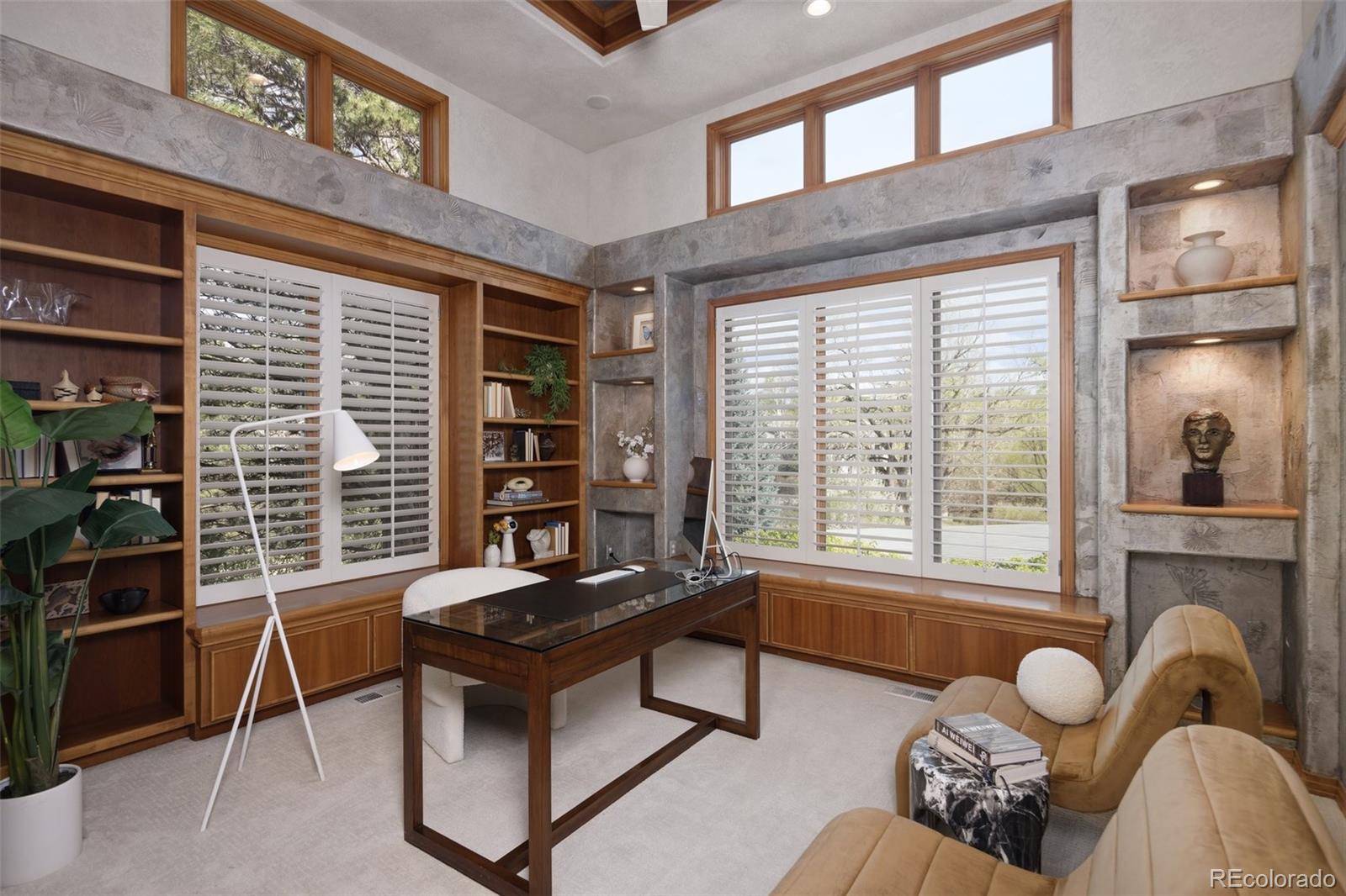 4590 E Perry Parkway