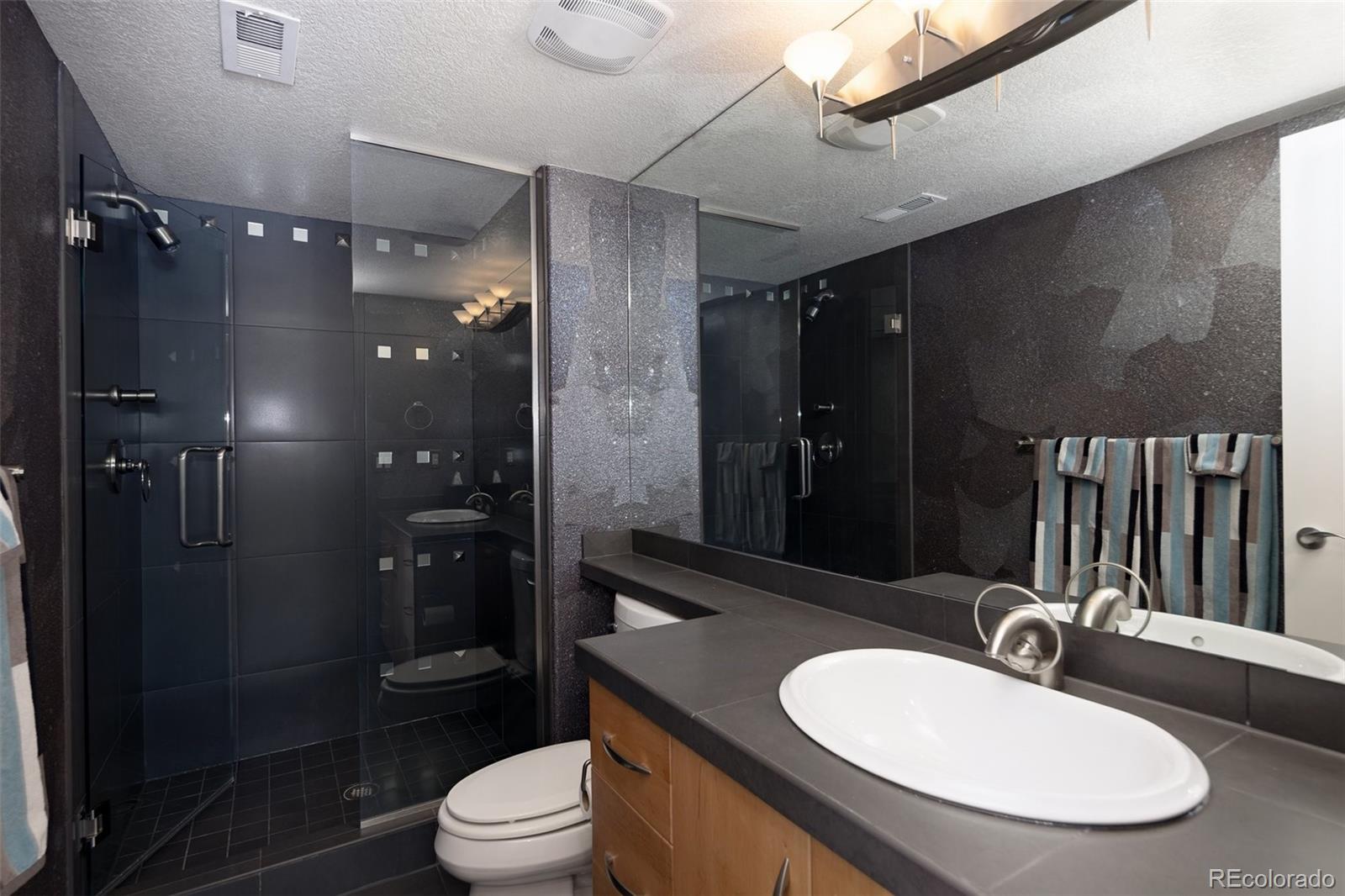 4590 E Perry Parkway