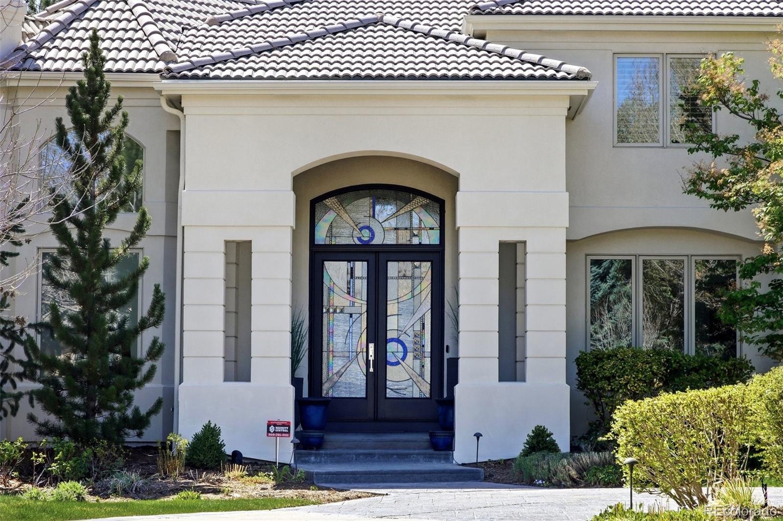 4590 E Perry Parkway