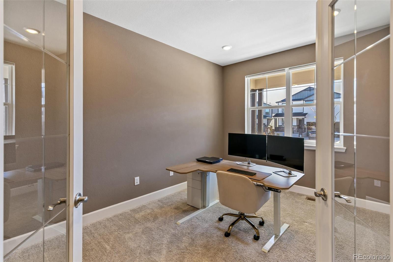 3885 Red Valley Circle