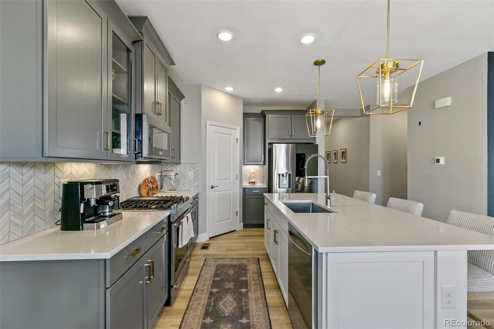 3885 Red Valley Circle