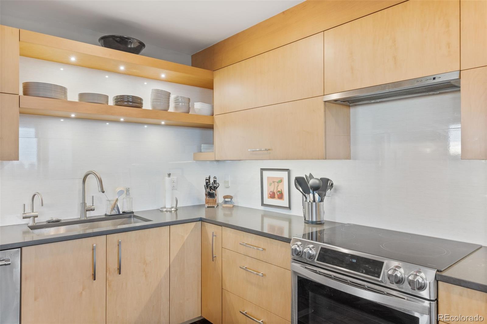 4570 E Yale Avenue Unit: 1104