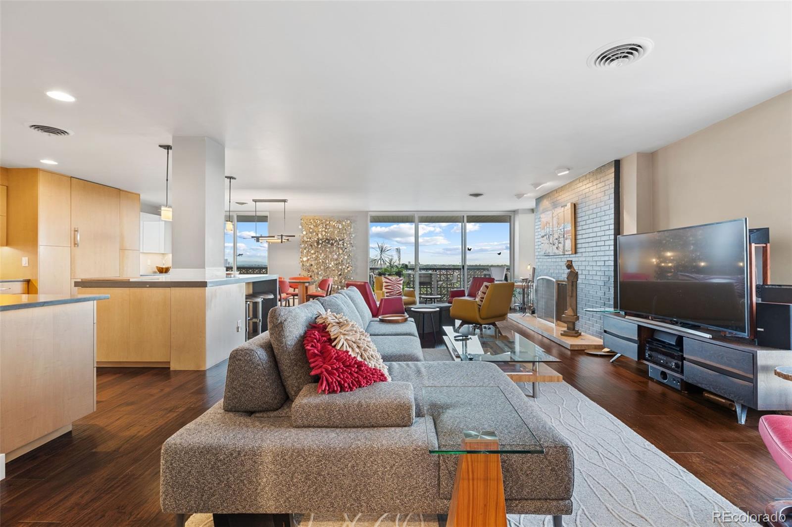 4570 E Yale Avenue Unit: 1104
