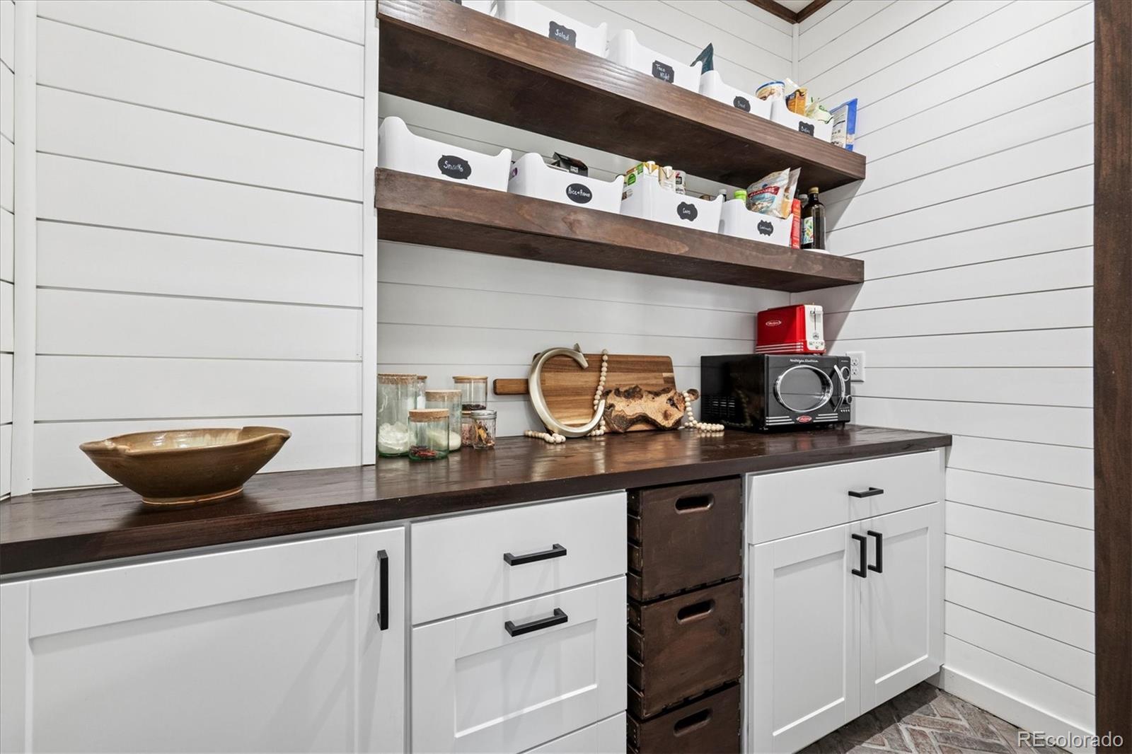 5171 Craftsman Drive