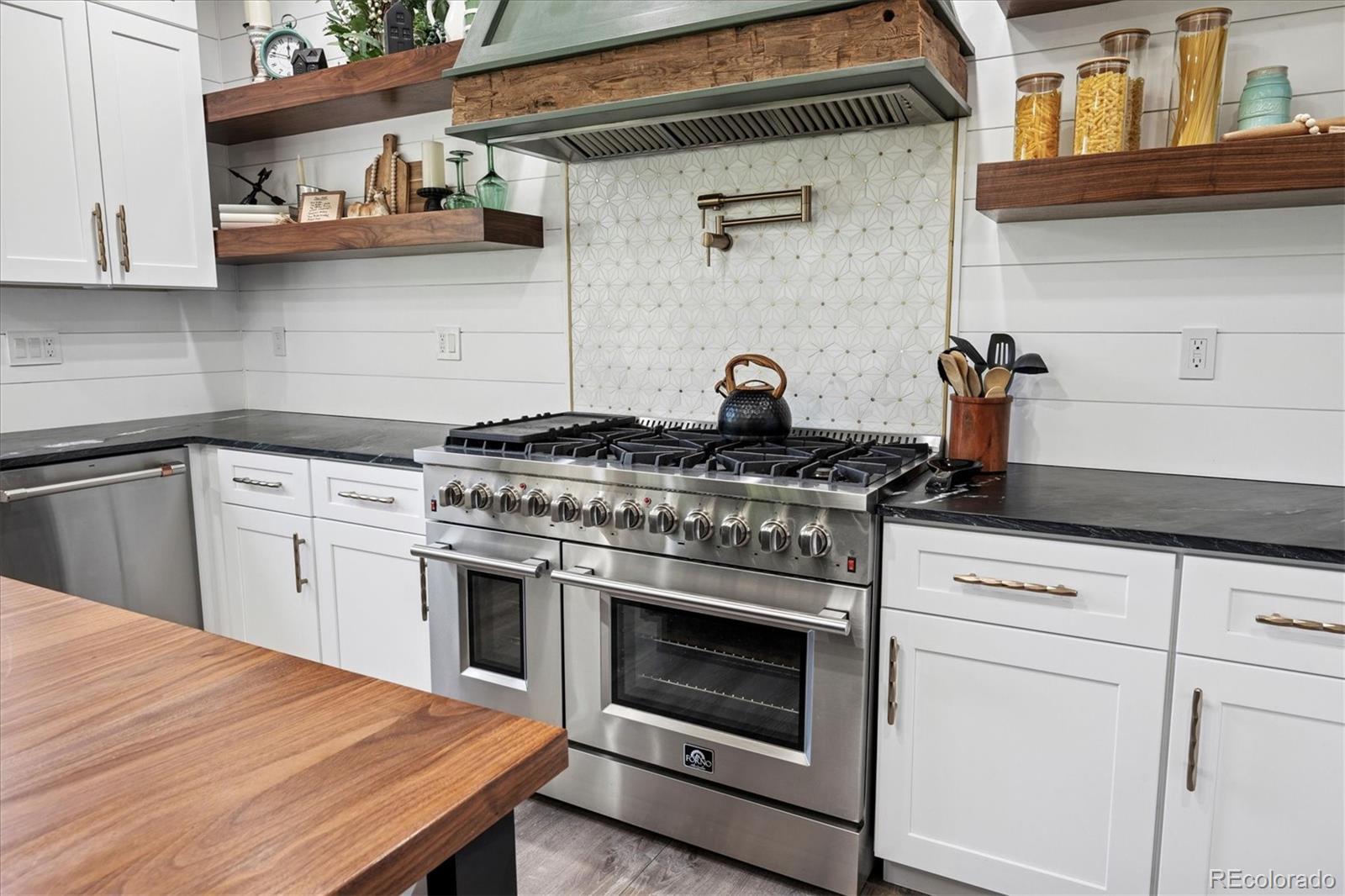 5171 Craftsman Drive